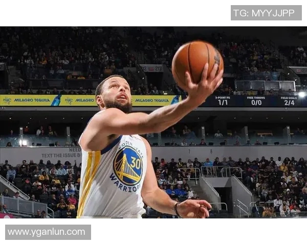 勇士主场强势击败国王122比103展现冠军实力