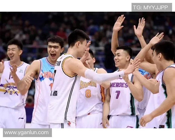 陈林坚的篮球之路:从青涩少年到CBA明星的奋斗历程与心路历程 陈林坚的篮球之路:从青涩少年到CBA明星的奋斗历程与心路历程