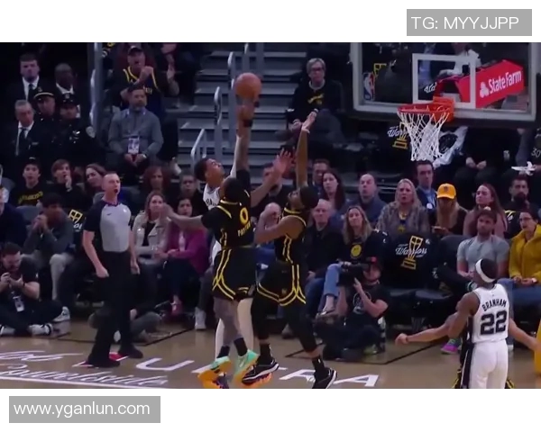 雷霆与掘金激战正酣NBA季后赛精彩对决引发球迷热议