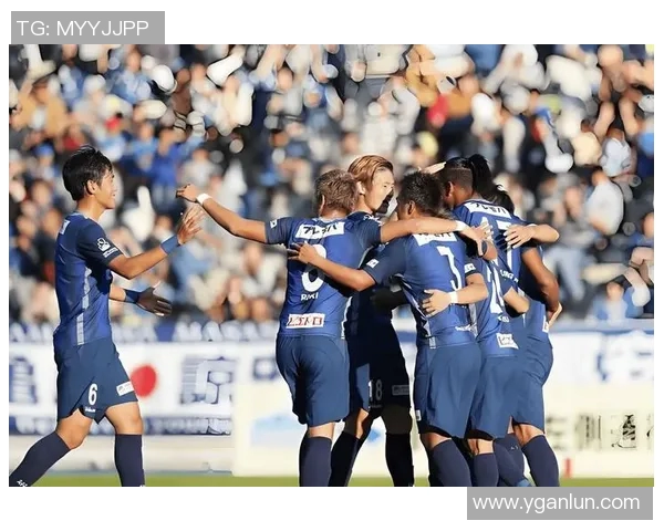 岐阜足球队迎战福冈黄蜂激情对决展现实力与风采